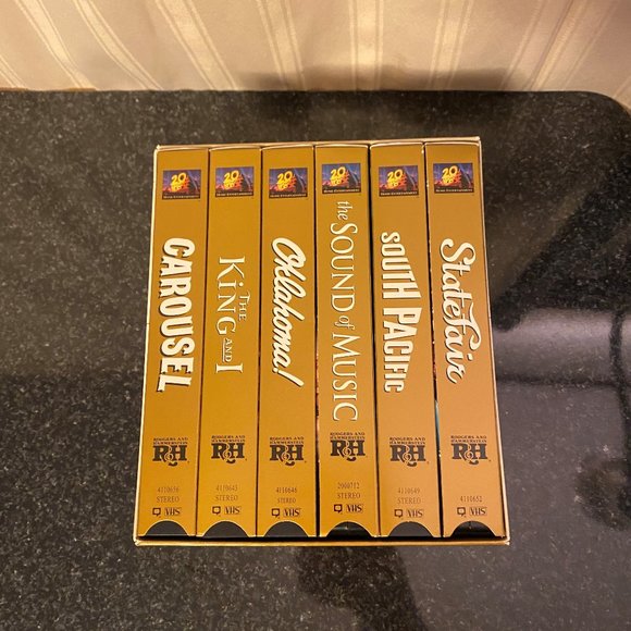 The Rogers and Hammerstein VHS Collection - Picture 3 of 6
